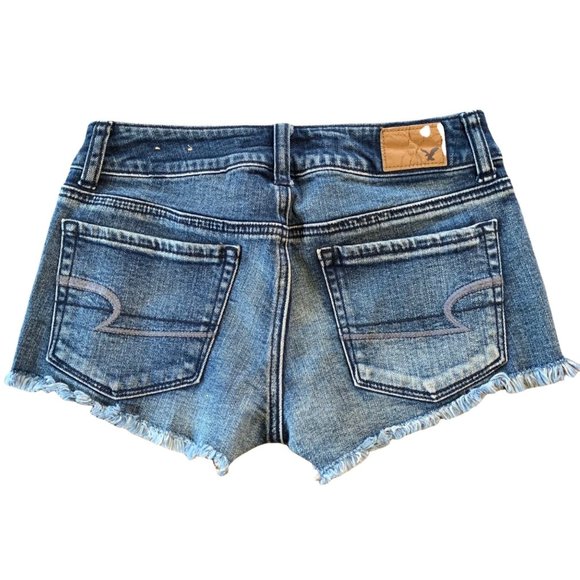 American Eagle Stretch Shortie Boho Floral Embroidered Denim Shorts - Picture 4 of 6